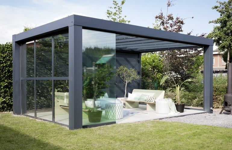 Veranda Terrasse mit Aluminium Überdachung - Ihr ganzjähriges Freiluft-Refugium